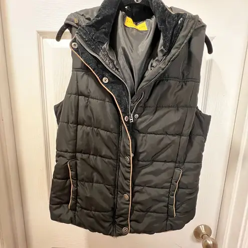 Prince Fox Black Quilted Puffer Vest Faux Fur Collar Winter Outerwear