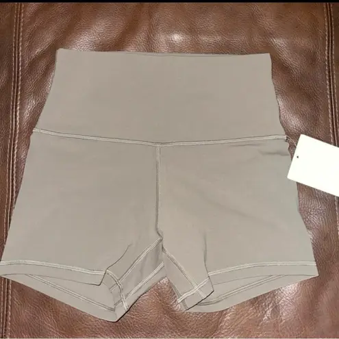 Lululemon  Align HR Short 4" NWT, size 6!