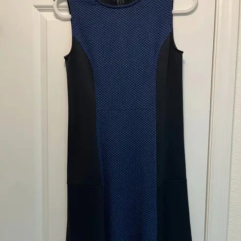 Daisy Fuentes Fit and Flare Dress - Black and Blue - Size 10