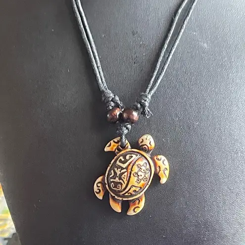 Cute sea turtle necklace