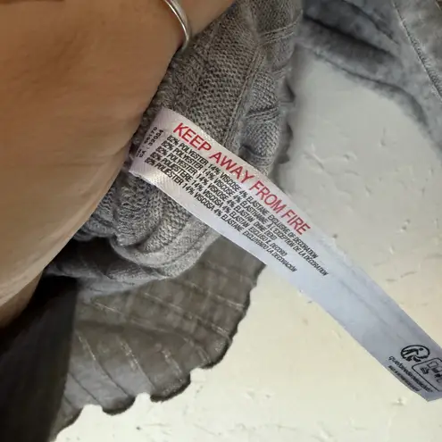 Out From Under UO  Grey Fairy Long Sleeve Crop Top Size S Dainty Going Out