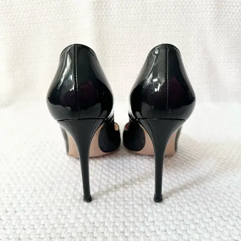 Gianvito Rossi Black Patent Leather Stiletto Heel Almond Toe Classic Pumps 39