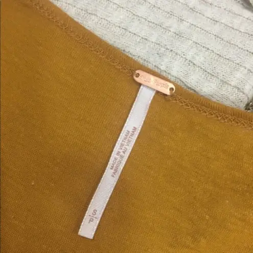 Free People NWT  Bittersweet Mustard Linen Cold Shoulder Boho Top Small