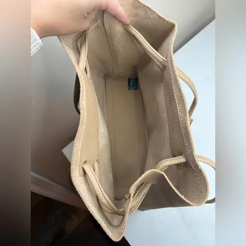 8 Other Reasons Vegan Leather Slouchy Bucket Crossbody Bag Tan NWOT