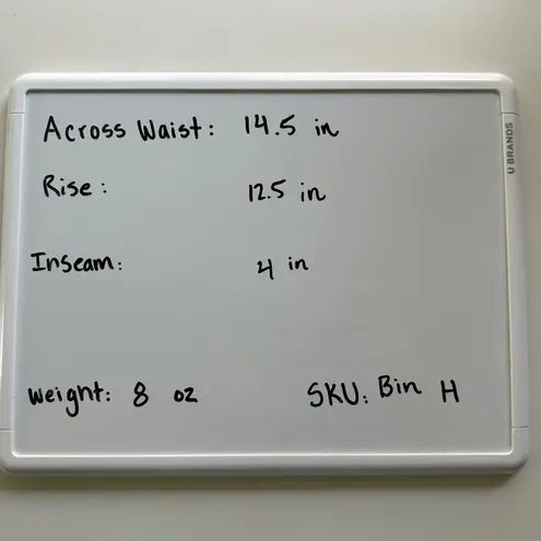 Hollister Ultra High-Rise 90s Denim Shorts Ripped Distressed Light Wash 6