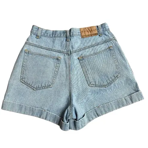 Westport Vintage 90s High Waist Light Wash Denim Shorts, Fits Size 6