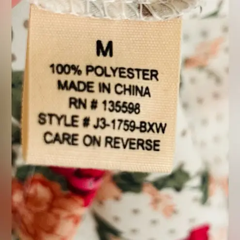 Liberty Love Cream and Red Blouse Elegant and Comfortable Size M