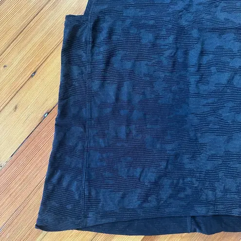 Lululemon  Run For Days Tank in Deep Camo Size 8