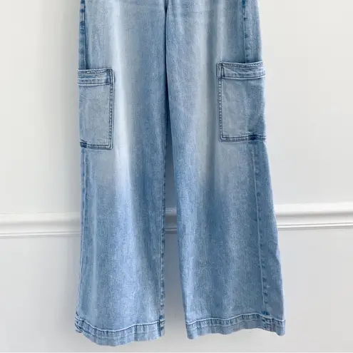 American Eagle Dreamy Drape Super High Rise Cargo Wide Leg Baggy Jeans