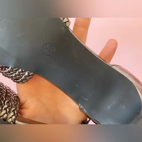 FRH Aerilyn Pewter Metallic Braided Woven Vegan Leather Heels Gray Size 7