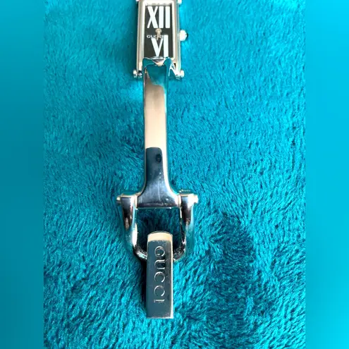 Gucci  bangle watch🔥SO NICE🔥