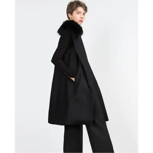ZARA  Woman Luxe Sleeveless Coat Faux Fur Removable Collar Black Small NWOT