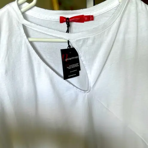 n:philanthropy White Distressed Cutout Tee
Size Medium Made in USA NWT Ethical