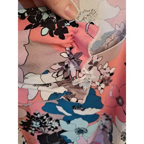 NWT Stem & Vine Floral U Neck Short Sleeve Shirt‎ Size Large Pink