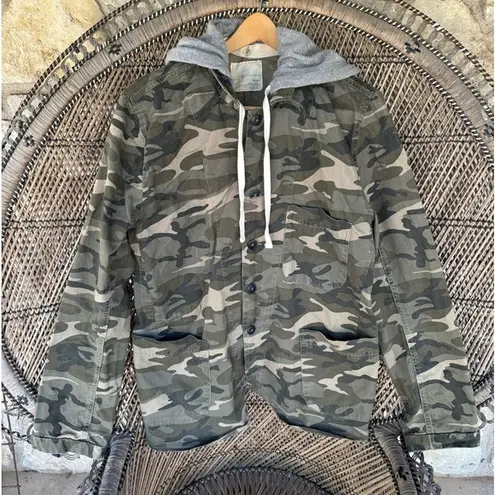 Alternative camouflage utility Jacket ( removable hood)