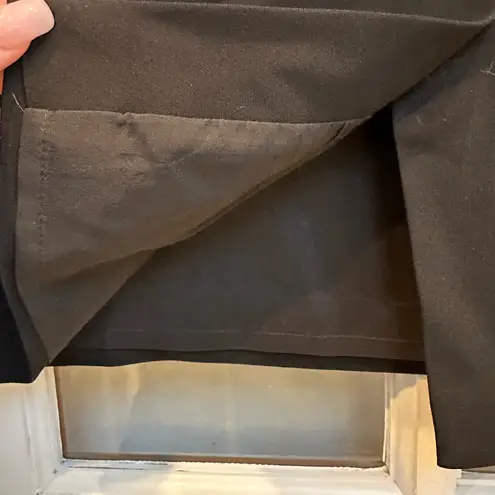 Hugo Boss Classic Timeless Elegant Career Black Pencil Skirt Size 10 US Medium