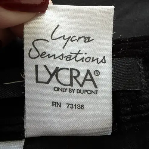 Weekend Max Mara Black Corduroy Pencil Skirt US 4 Stretch Back Slit Quiet Luxury