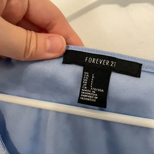 Forever 21  Periwinkle Purple / Blue Floral Lace Short Sleeve Peplum Blouse Top L