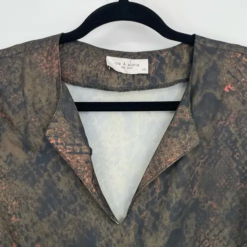 Lola And Sophia Long Sleeve Snake Print V