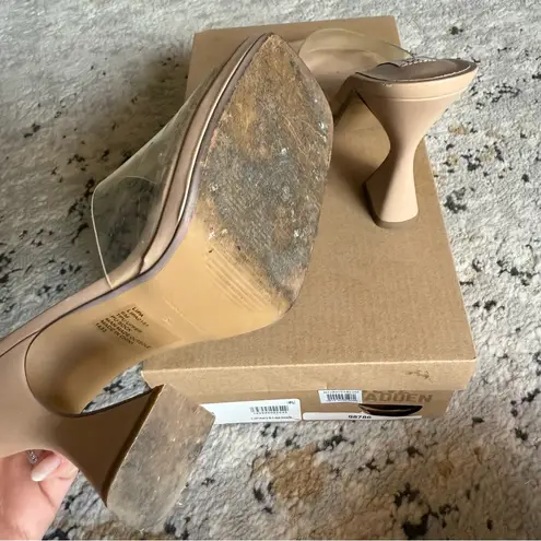 Steve Madden  Lipa Clear and Nude Block Heels - Image 12
