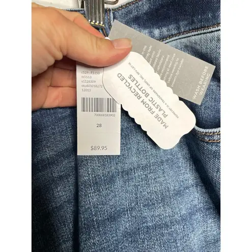 Lane Bryant NEW  Body Icon Signature Fit Mid Rise 28 Denim Jeans