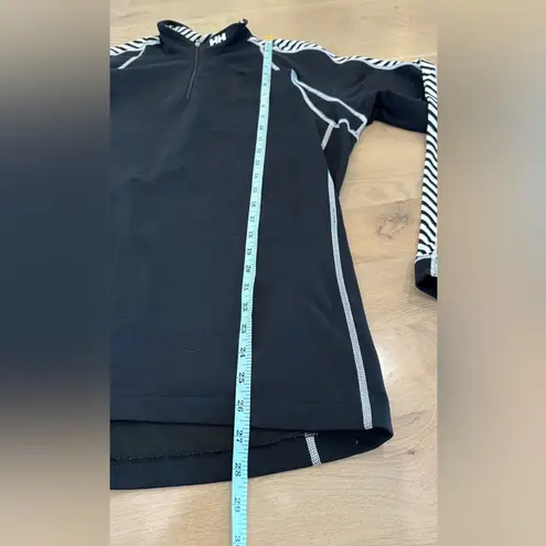 Helly Hansen women’s quarter zip long sleeve baselayer black white size large