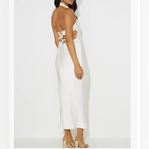 Elegant White Halter Maxi Dress Size M thumbnail 16