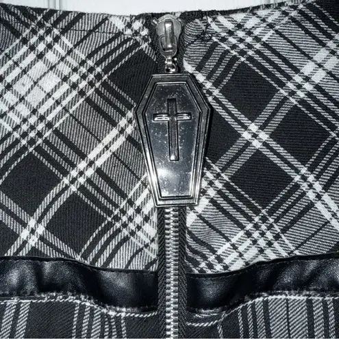 BODY RAGE SPENCERS Black and White Plaid Skirt Coffin Zipper Pull EUC Size Large