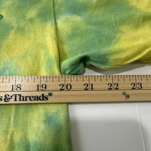 NWT Daisy Gang Stoner Shirt L Green Yellow Tie