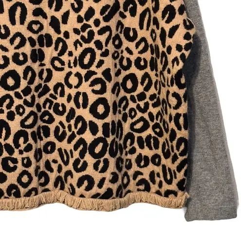THML Leopard Print Sweatshirt Gray Contrast Sleeves Size Medium