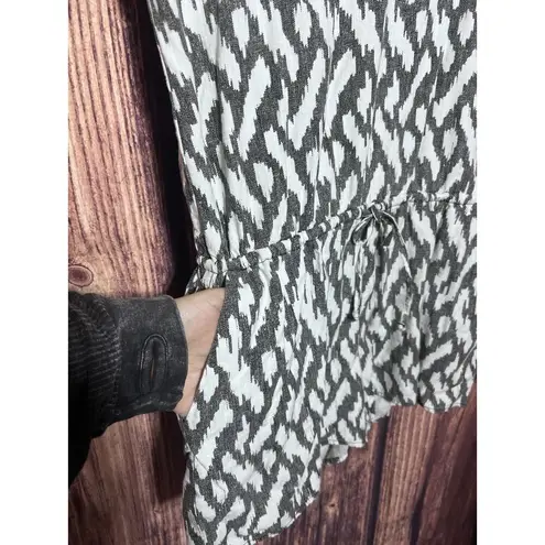 J Crew Women Size Large Romper Tie Waist Summer Resort Casual Shorts Ikat F2599 Black