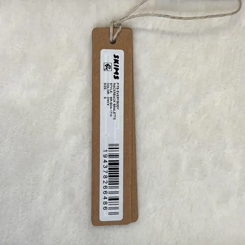 SKIMS Fits Everybody Racerback Bralette - Size Small