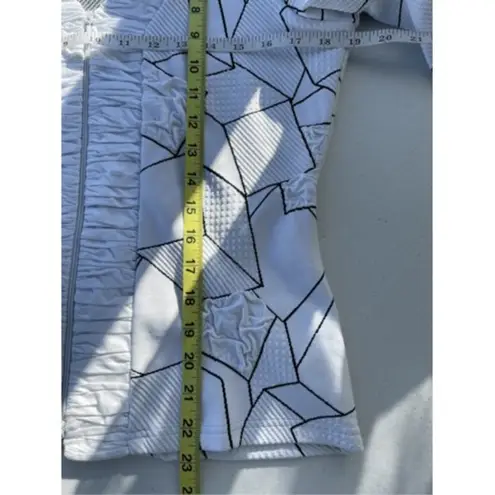 Ravel Geometric Print Jacket Ruched Front White Black Career Size M Size M