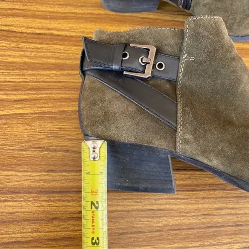 Aquatalia Farin Olive Green Buckle
Booties 8