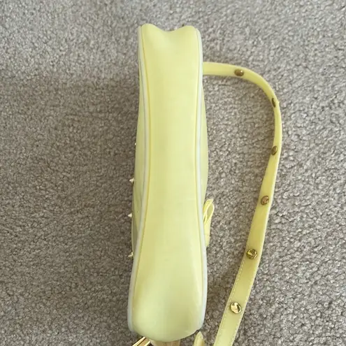 Yellow/Green Rubber Purse Yellow