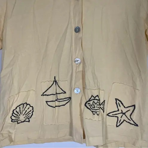 Vintage Women’s Baby Yellow Button Down Beachy Blouse Size Small