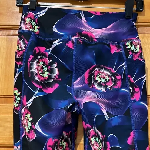 Athletic Works 𝅺 Floral Leggings Women’s Size XS (0-2)