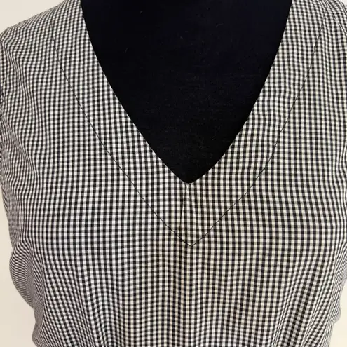 Max jeans Gingham Sleeveless Blouse NWOT