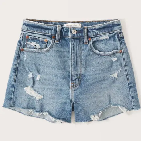 Abercrombie & Fitch Abercrombie ultra high rise mom shorts! Worn a couple of times