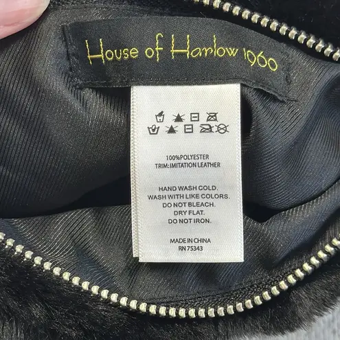 House of Harlow 1960 Black Fux Fur Small Wristlet Wallet Pouch Bag