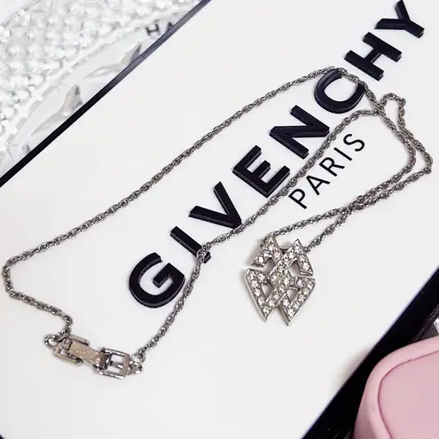 Givenchy Authentic ULTRA RARE Silver Crystal GG Logo Choker / Necklace