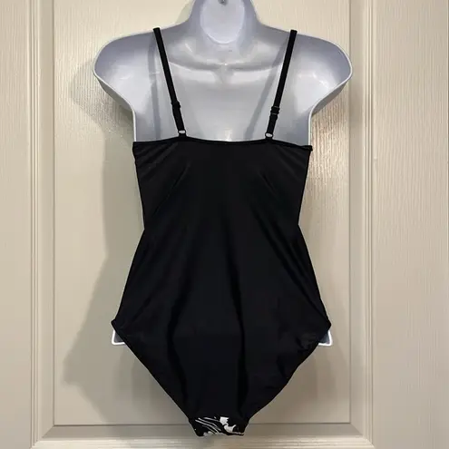 Black/White Floral Tummy Control Ruched Shirred Swimwear Size Small EUC #1768 Black