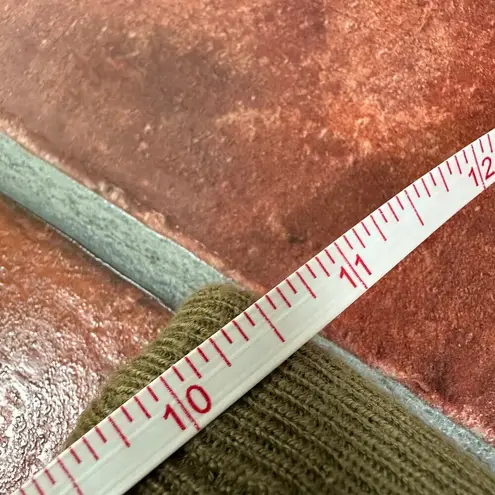 SCULPTOR Pink Knitted Skirt One Size Fits (Almost) All Green Size L