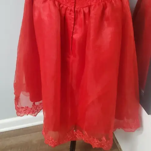 DAZZLING RED FIT N FLARE GOWN STRAPLESS LACE OVERLAY FULL ZIP BACK EMBROIDERED Size 10