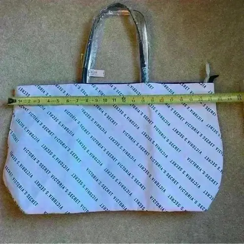 Victoria's Secret VICTORIA SECRET NWT Logo Large Tote Canvas Bag Limited Edition