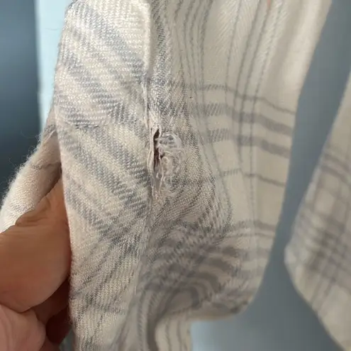 Rails Super Soft Plaid Chest Pocket Long Sleeve Button Down Top