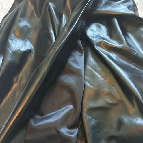 Marina Moscone faux leather Twist Capelet NWT Black