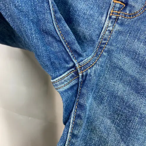 Arizona Jeans Arizona Jean Co women's medium wash multibutton stretch midrise distressed jeans