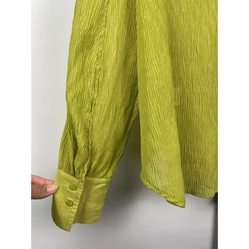 Beivy Green Crinkle Long Sleeve Button Up Collared Lightweight Blouse Top Size L Size L