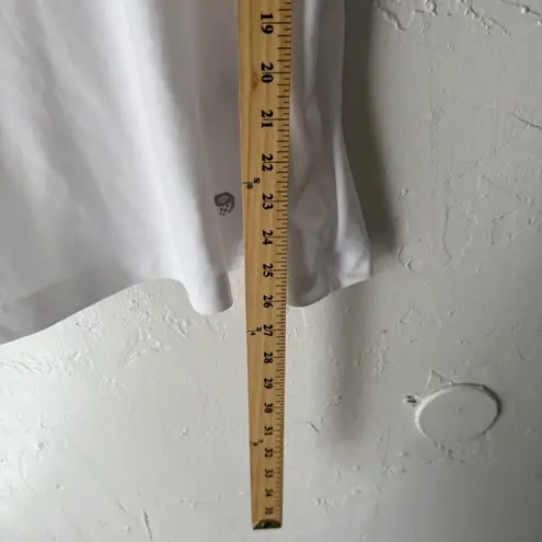 Mountain Hardwear Shirt Large White Athletic Performance Short Sleeve Outdoor
